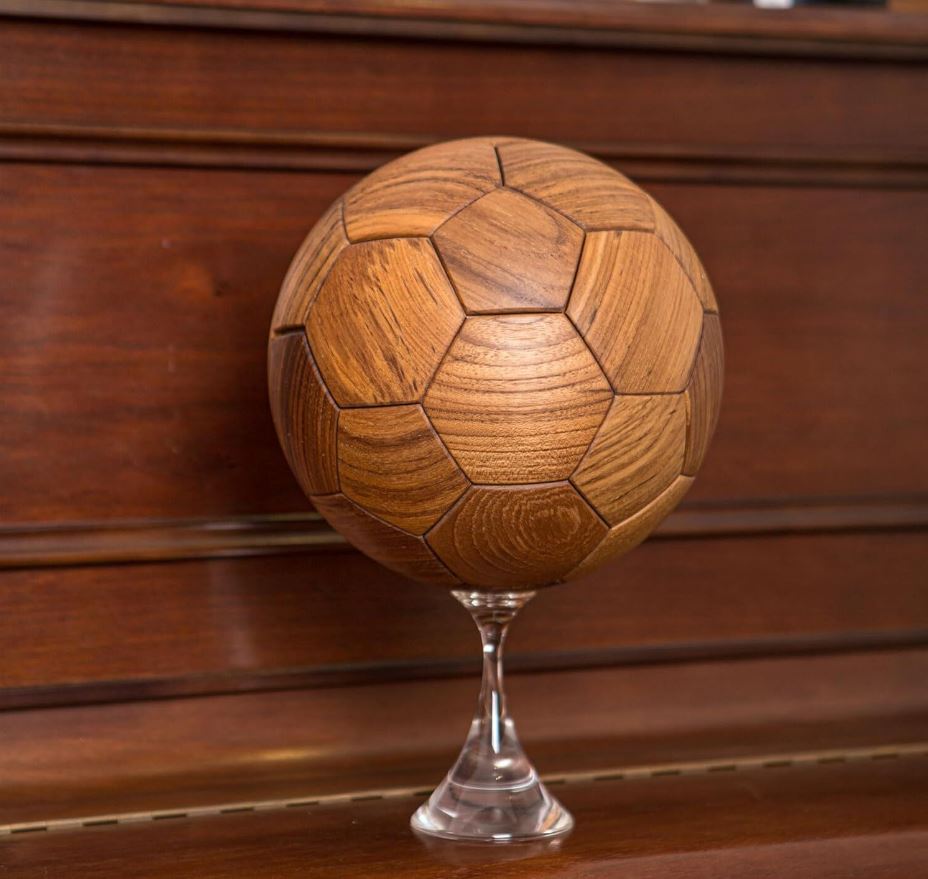 Handcrafted Wooden Football Puzzle – 3D Mortise and Tenon Soccer Ball Assembly Kit | Solid Teak, Beech Wood | DIY Gift for Adults, Kids & Football Fans